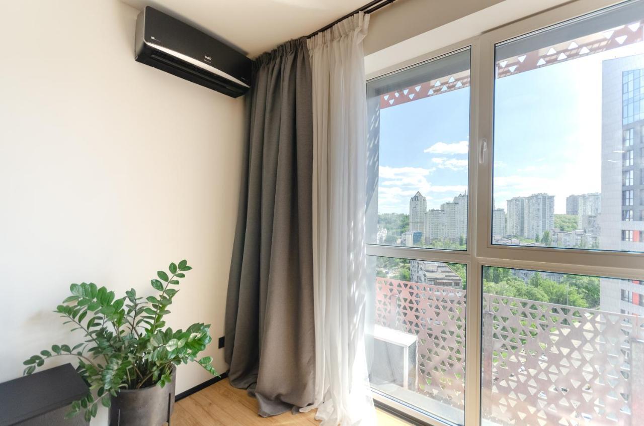 Petrovdom 23-173 In Stylish Apartments At Rc Kyiv Exterior photo