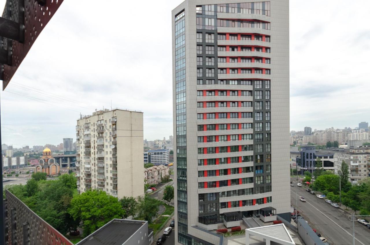 Petrovdom 23-173 In Stylish Apartments At Rc Kyiv Exterior photo