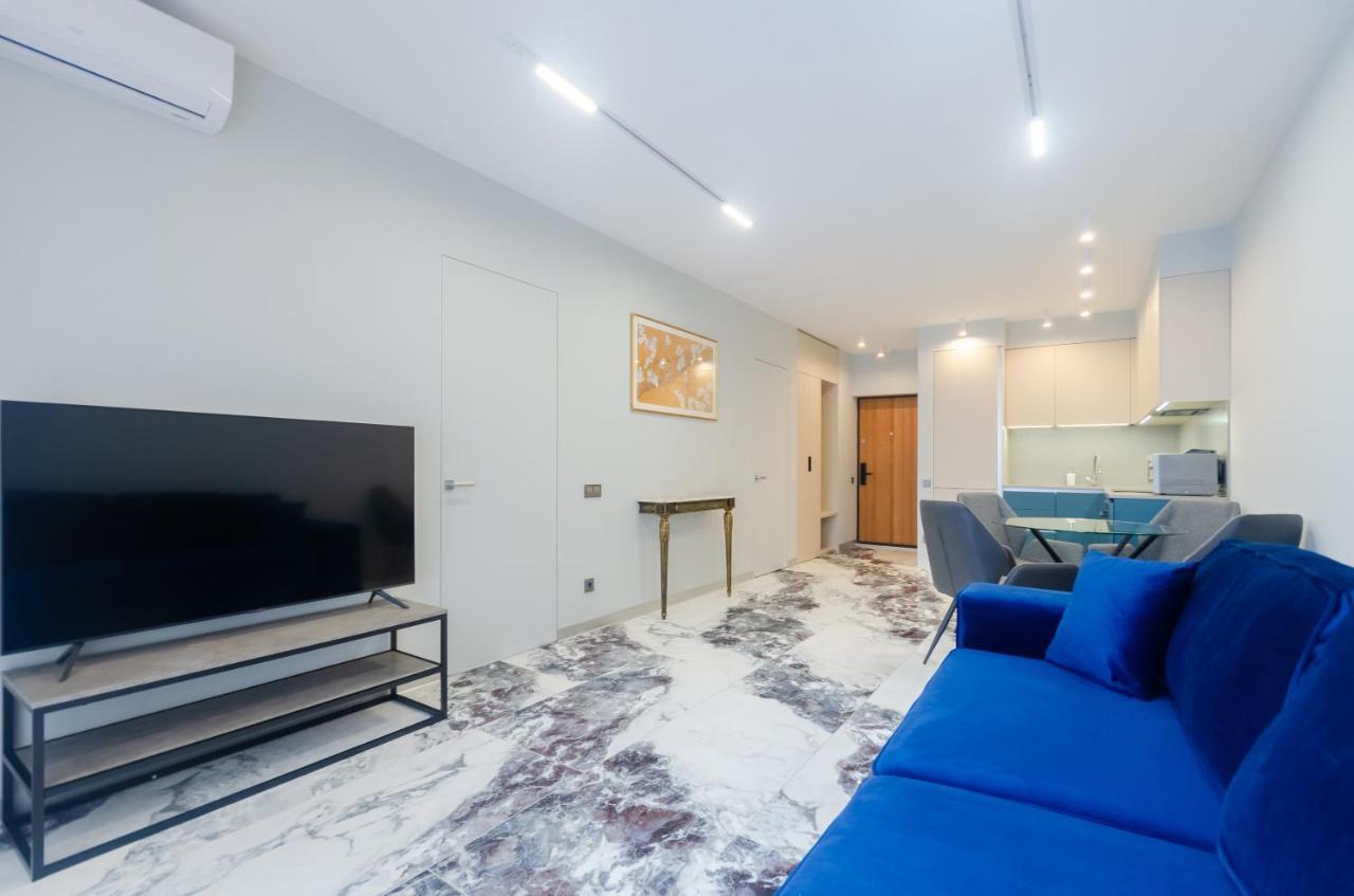Petrovdom 23-173 In Stylish Apartments At Rc Kyiv Exterior photo